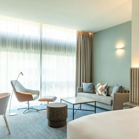 Courtyard By Marriott Amsterdam Arena Atlas Exterior foto